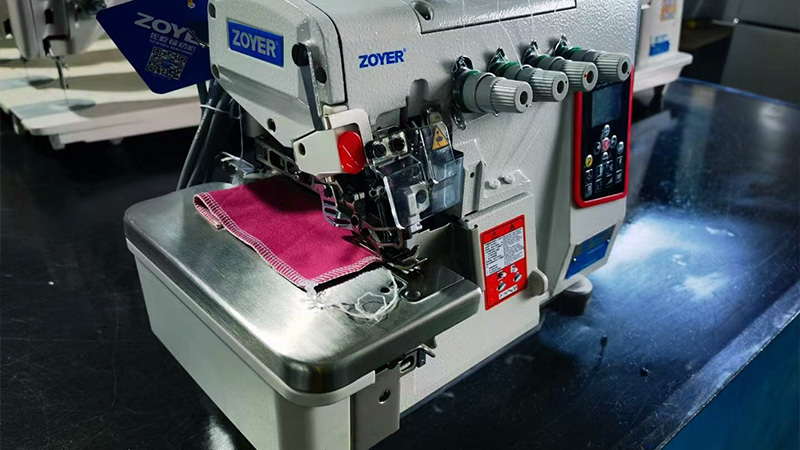 Overlock Sewing Machine