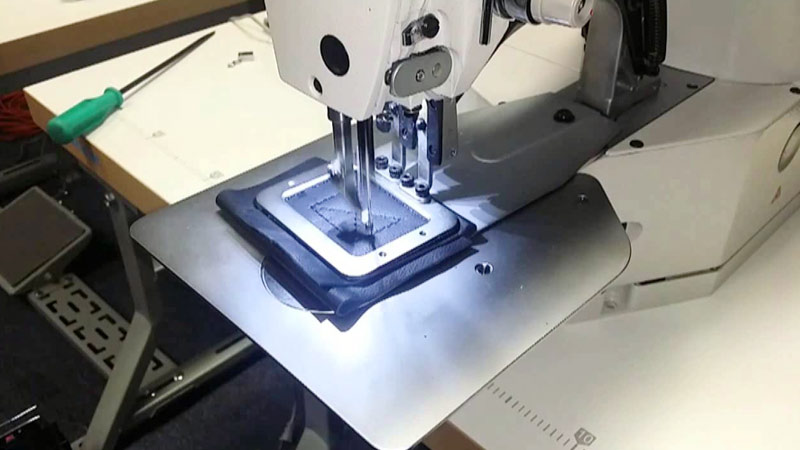 Tacker Sewing Machine