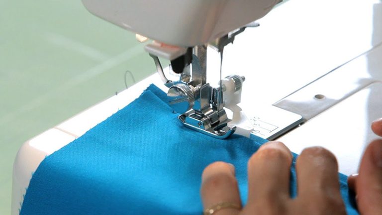 fabric puckering in zigzag stitch
