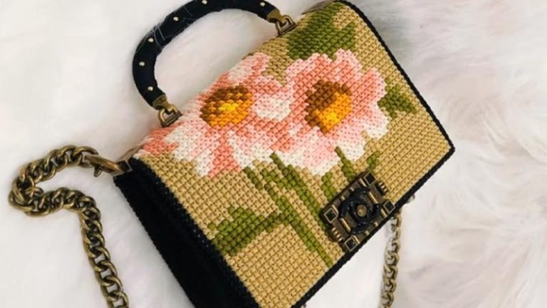 How to Cross Stitch on Canvas Bag