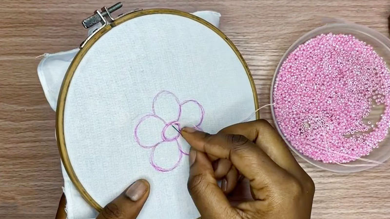 How Do You Do Cobbing Beads Sewing?