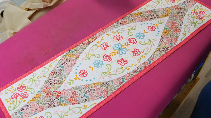 Elegant Table Runners