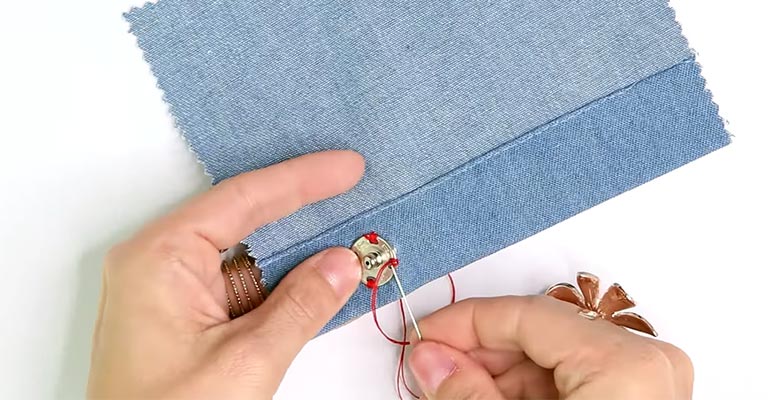 How Do You Use Poppers in Sewing