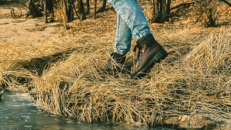 Rocked Cowboy Boots With Skinny Jeans