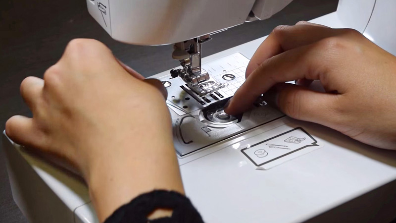 Sewing With Elastic Thread - Machine Settings