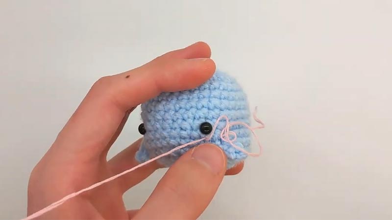 Tips for Creating Unique Embroidered Details on Amigurumi