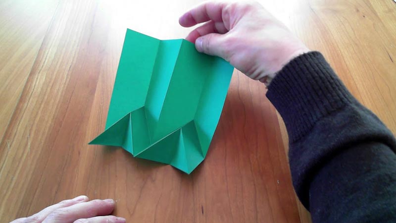 What Are Some Examples of Origami Models That Use Valley Folds