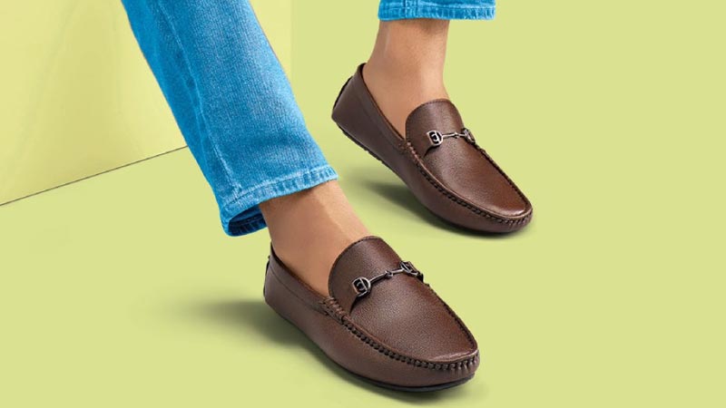 Which Shoes To Wear With Navy Blue Pants