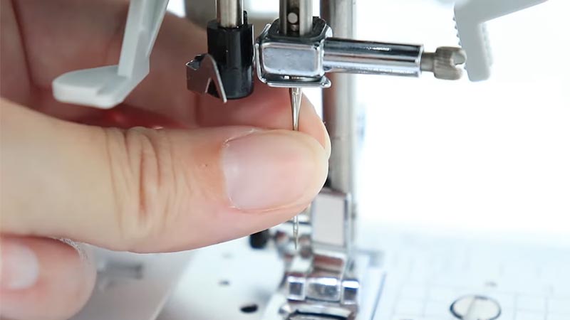 Why is Needle Selection Important for Sewing Thick Linen