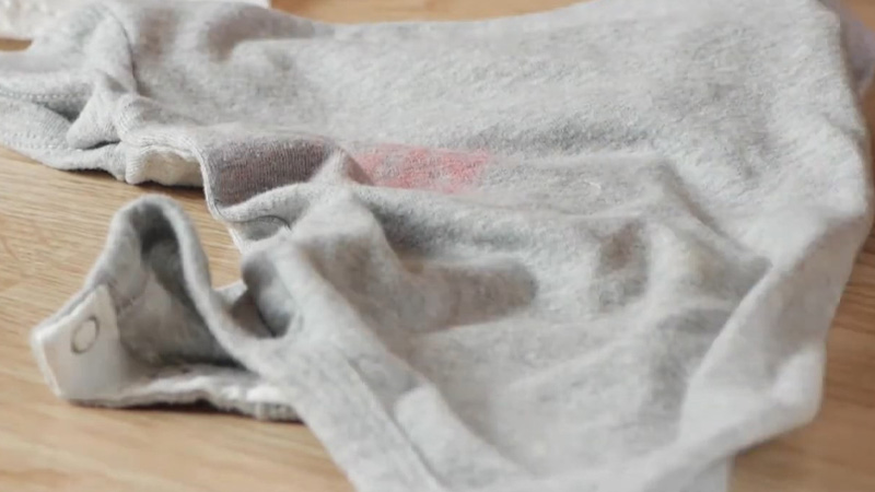 How to Remove Liquid Chalk From Clothes?