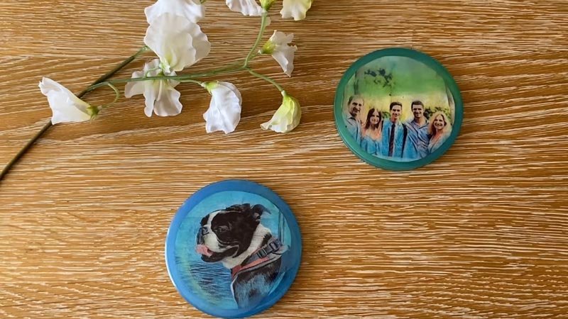 Put a Printed Picture in Resin
