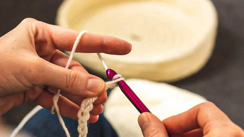 Smaller Crochet Hook Use Less Yarn