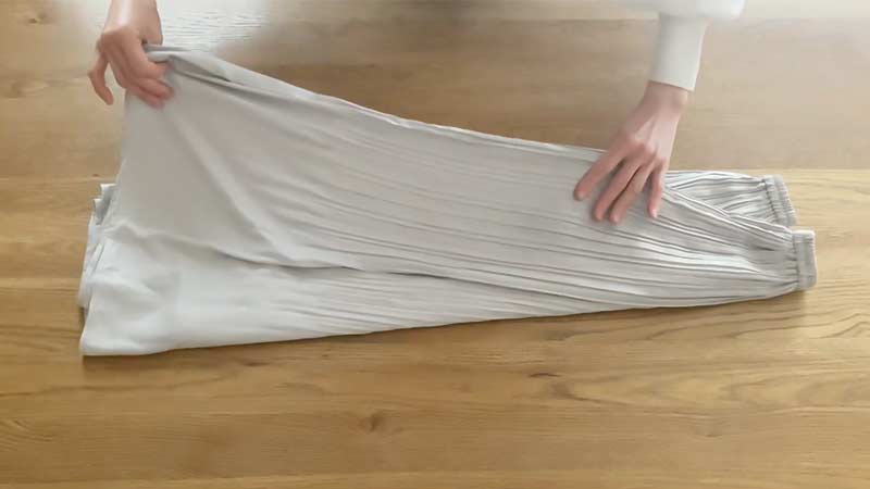 Vertical Drying  Pleated Skirt