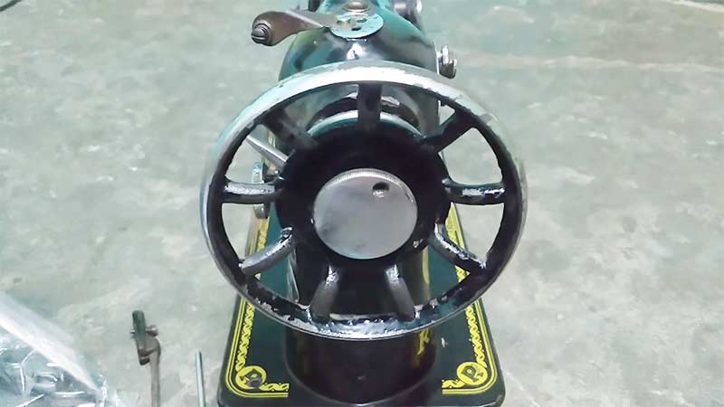 Balance Wheel Do on a Sewing Machine