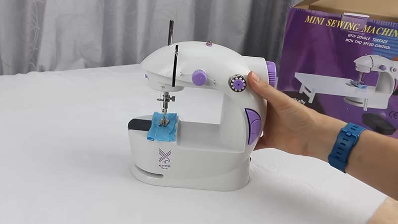 Electronic Sewing Machines