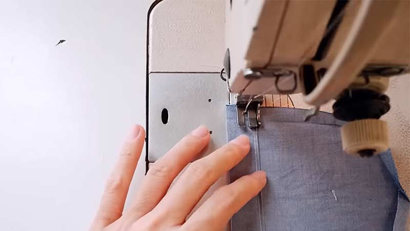 How To Use Sewing Machine Needle For Nylon Fabric