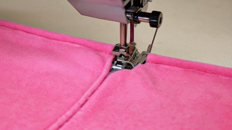 Double-Layered Fleece Seam 