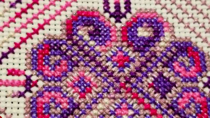 Hmong Embroidery Used in Modern Times